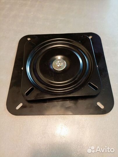 Площадка для кресла в лодку