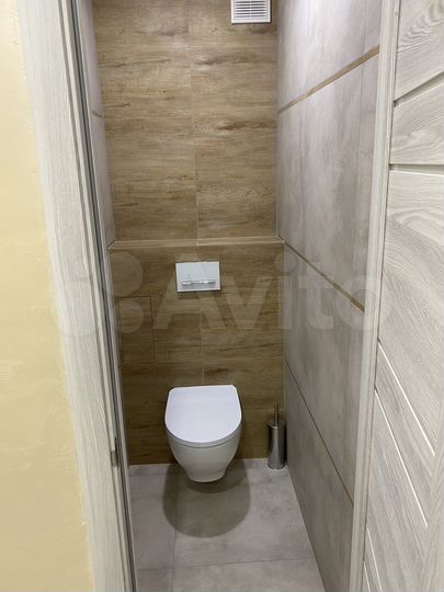 2-к. квартира, 63 м², 4/9 эт.