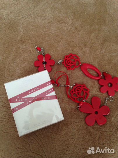 Туалетная вода Lucia (oriflame)