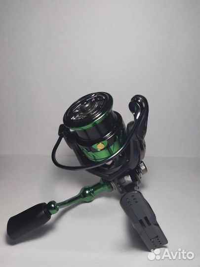 Катушка для спиннинга admiral NGK-2000