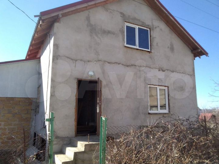 Дача 176 м² на участке 6 сот.