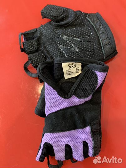 Перчатки для спорта