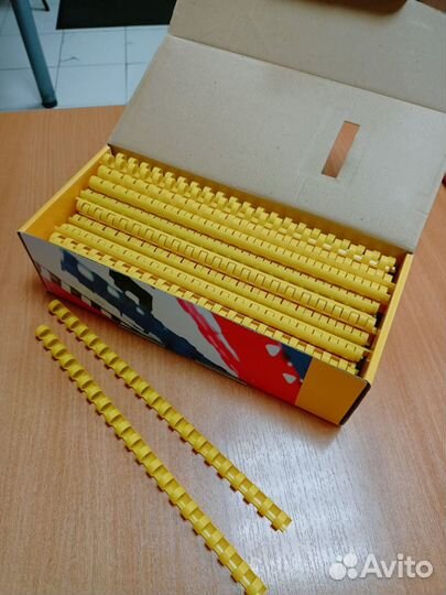 Пружина пластиковая