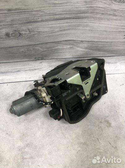 Замок двери задней левой бмв BMW E65 E66 E67