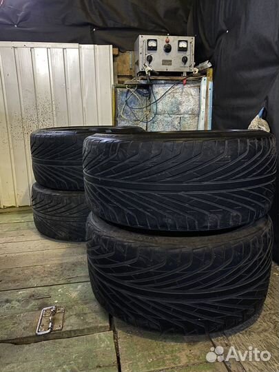 Triangle TR968 245/35 R19 и 265/30 R19 93V