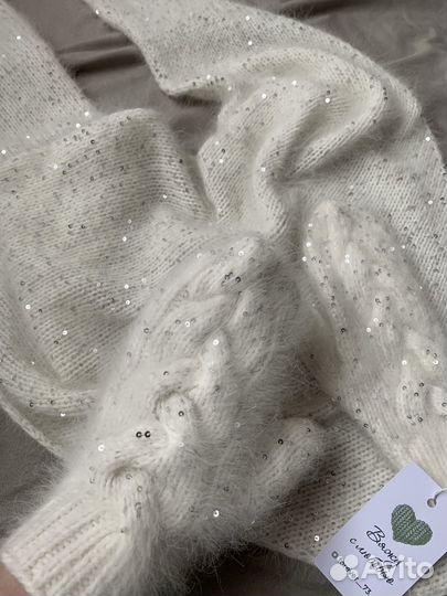 Варежки женские вязанные