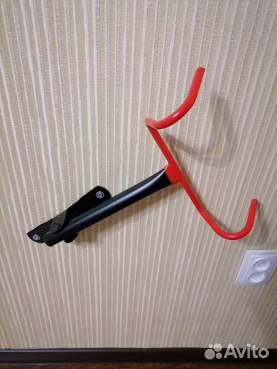 Кронштейн настенный для велосипеда