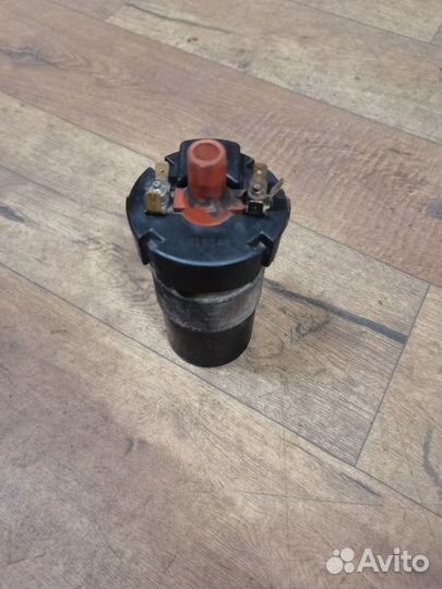 Катушка зажигания Volkswagen Golf 2