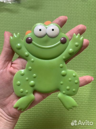 Развивающий коврик новый для ванны