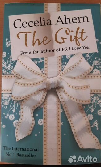 Сесилия Ахерн на английском