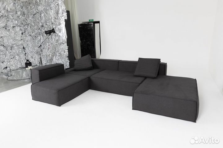 Диван прямои 4400х1700 мм