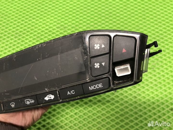 Блок управления климат-контролем Acura Mdx YD2 3.7