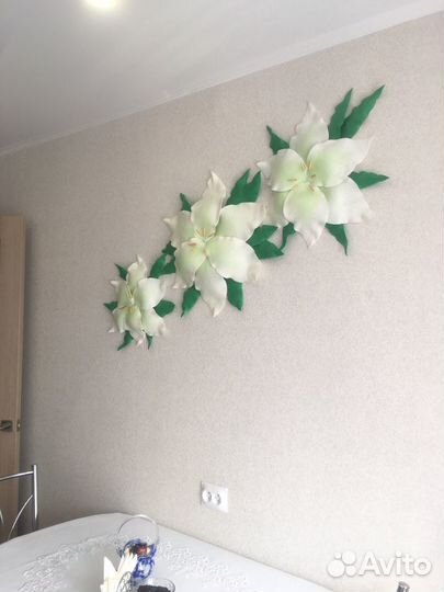 Прикроватные ночники, торшеры, ростовые цветы