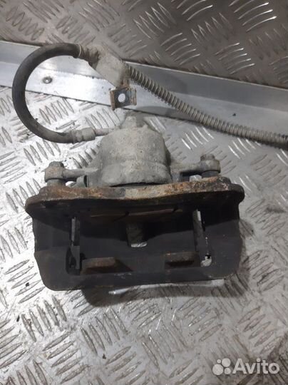 Суппорт передний левый Kia Rio FB G4FG 2018