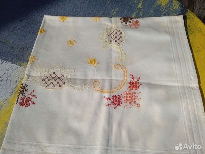 Скатерти чайные. Винтаж. Ришелье