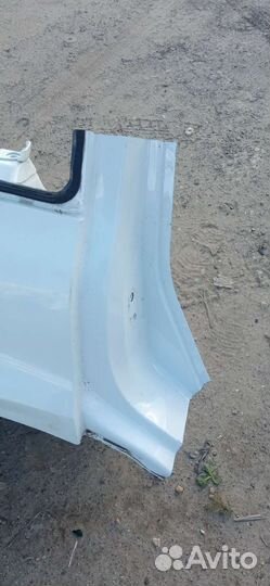 Заднее правое крыло Шкода Йети