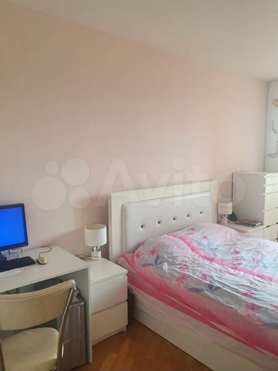 2-к. квартира, 83 м², 6/9 эт.