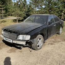 Nissan Gloria 2.5 AT, 1997, битый, 330 000 км, с пробегом, цена 160 000 руб.