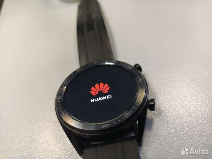 Смарт часы Huawei GT