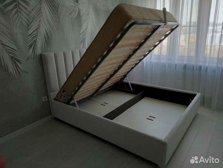 Кровать двухспальная на заказ