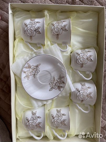 Фарфоровый сервиз