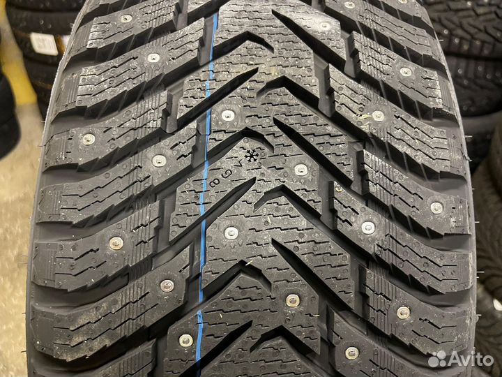 Ikon Tyres CHARACTER ICE 8 SUV 255/70 R15 108T