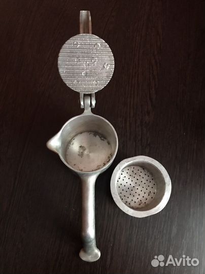 Соковыжималка ручная Пресс