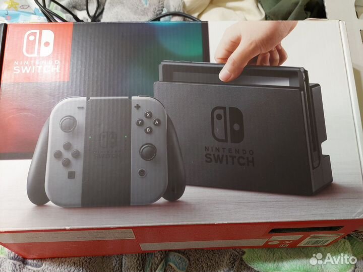 Nintendo switch с играми + sd 32 гб