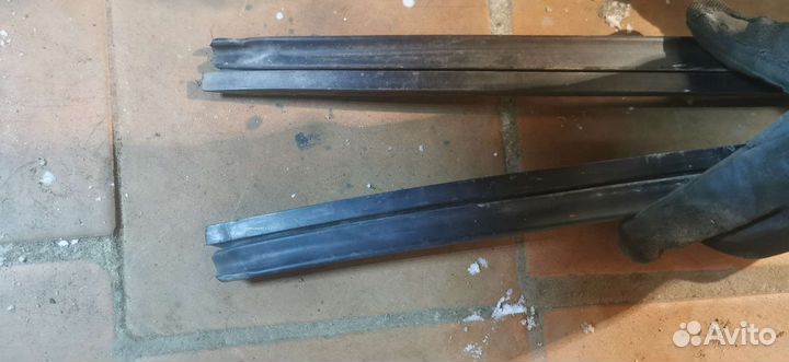 Уплотнители порогов mercedes 124 седан