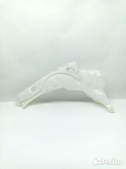 Бачок омывателя Ford Focus II