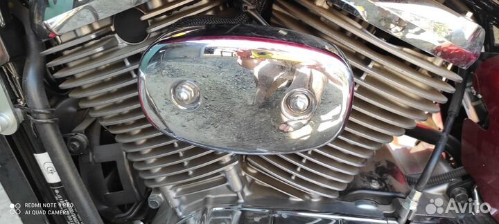 Suzuki Intruder