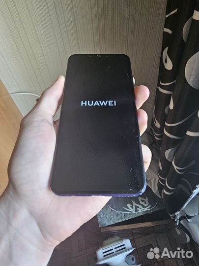 HUAWEI Nova 3, 4/128 ГБ