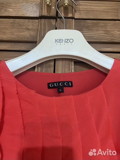 Платье женское Gucci