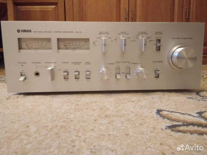 Усилитель Yamaha CA-R1