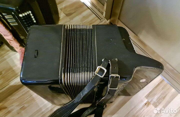 Баян Тула 210