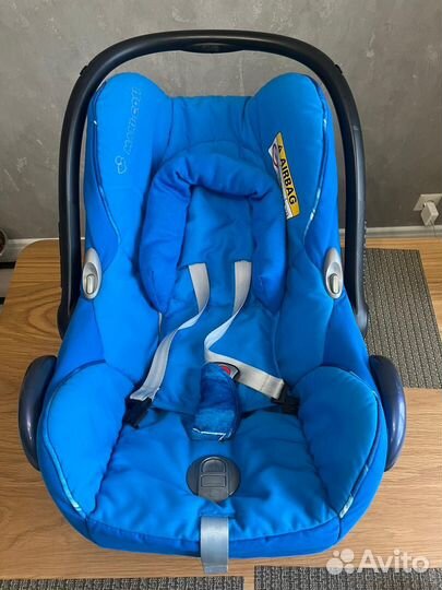 Автокресло 0+ Maxi-Cosi CabrioFix