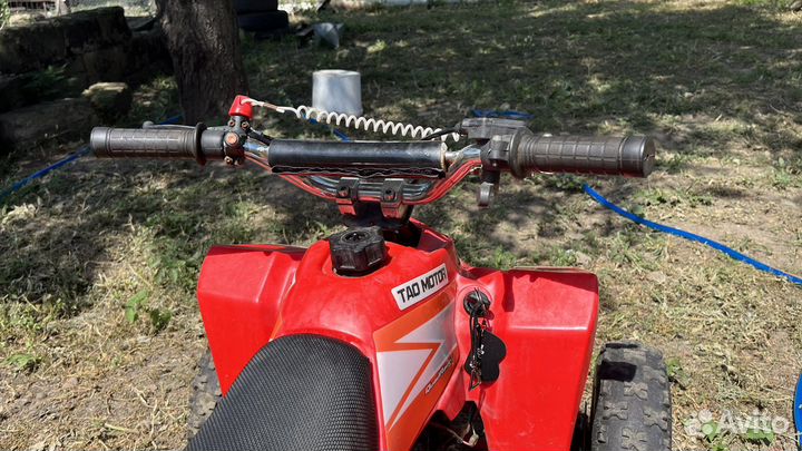 Детский квадроцикл бензиновый