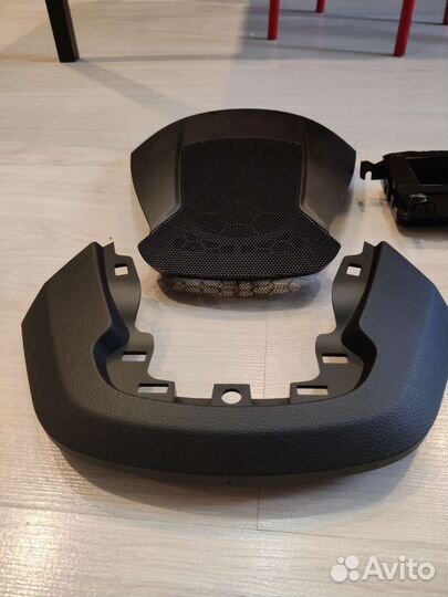 Головное устройство для Kuga G2