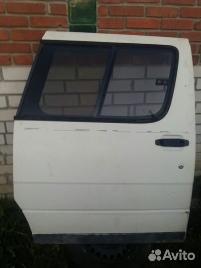 Двери Ford Aerostar