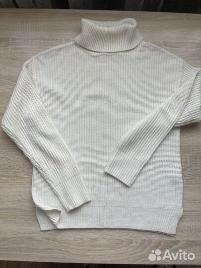 Свитер женский крупной вязки