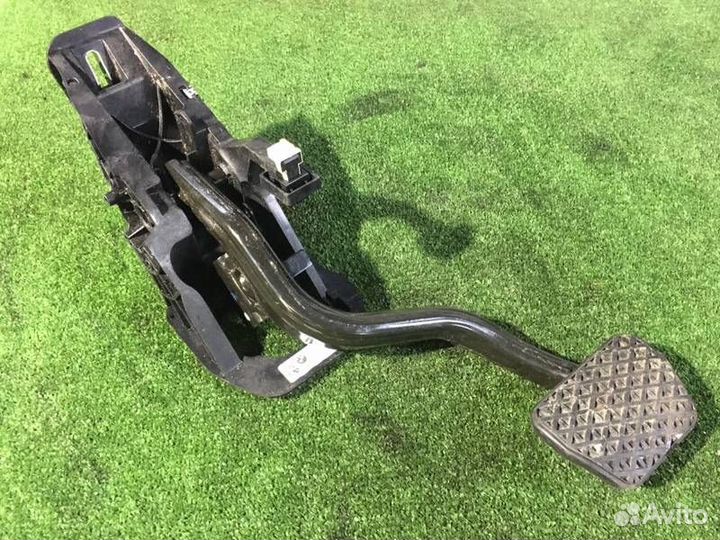 Педальный узел Bmw 540Xi G30 B58 2017