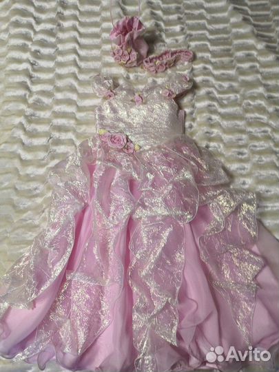 Продам платье