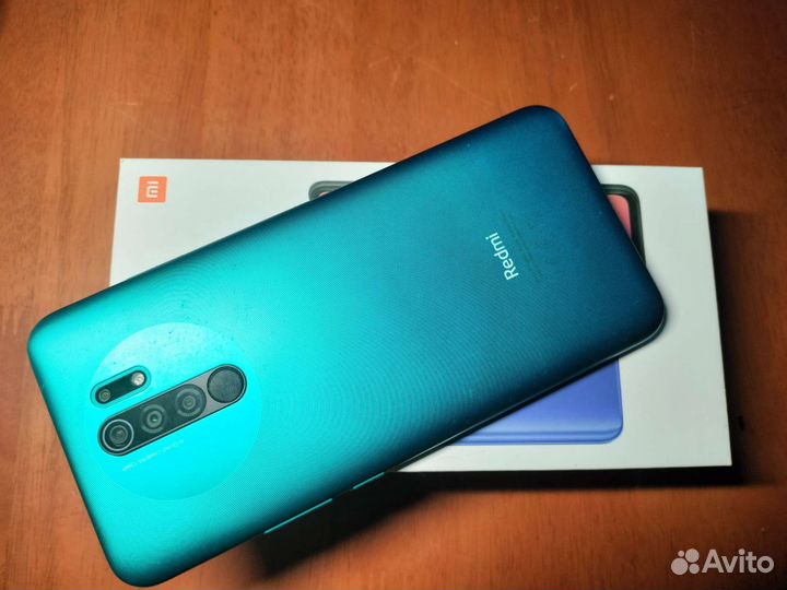 Телефон Xiaomi Redmi 9