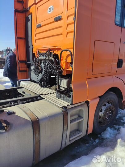 MAN TGX 18.400 BLS, 2011