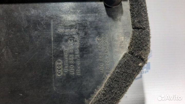 Кожух аккумулятора задний правый Audi A8 D2 AUW