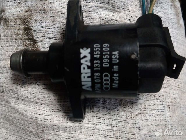 078133455D регулятор холостого хода Audi