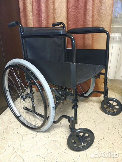 Кресло коляска инвалида 51 см сиденье, новая