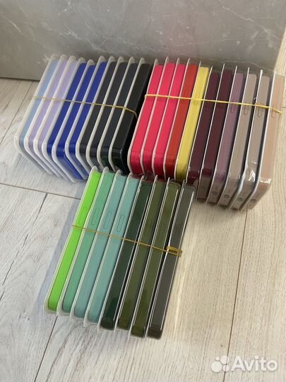 Чехлы на iPhone оптом