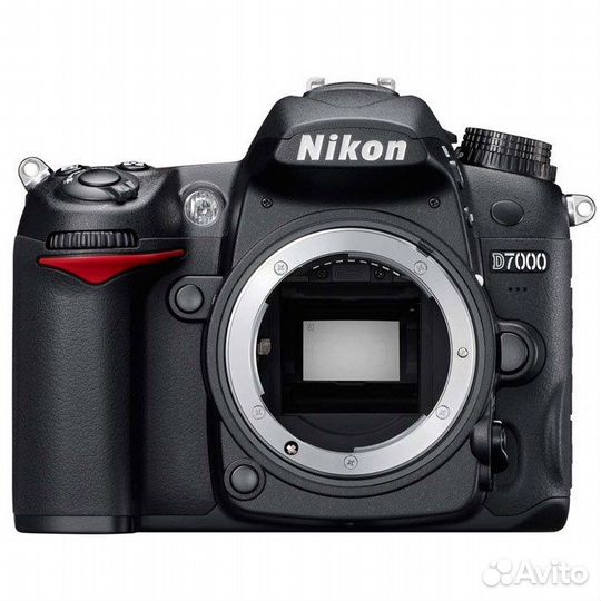 Nikon d7000 body