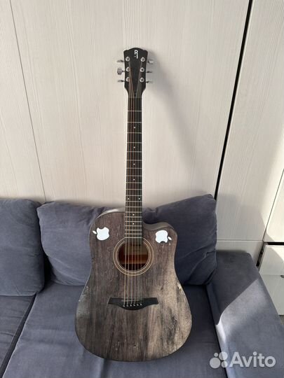 Акустическая гитара rockdale